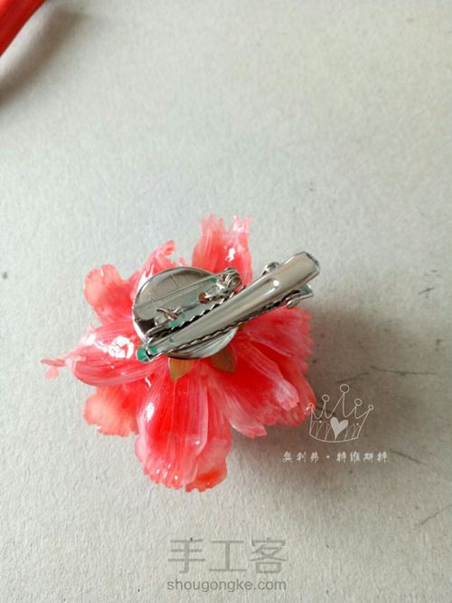 立体热缩·康乃馨胸针 第28步