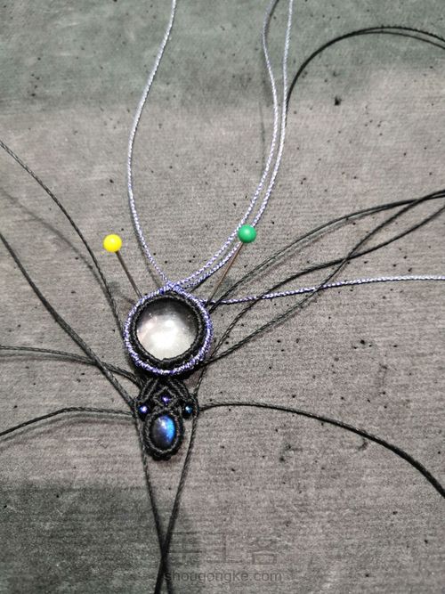 白水晶编绳耳坠 第13步