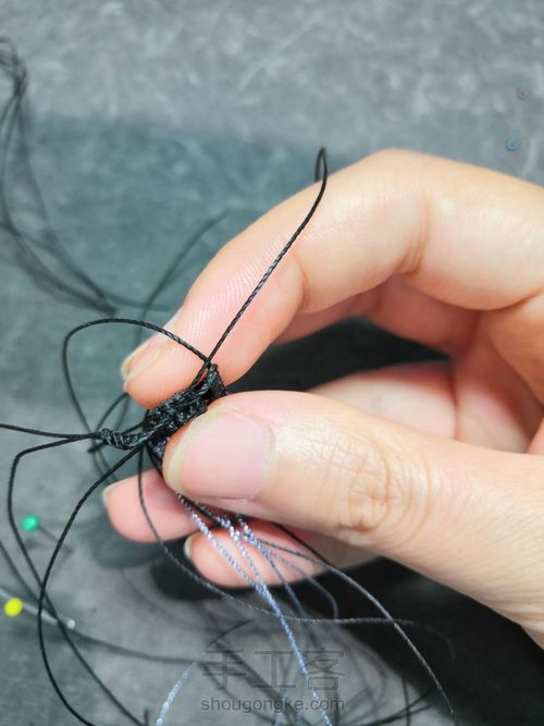 白水晶编绳耳坠 第16步