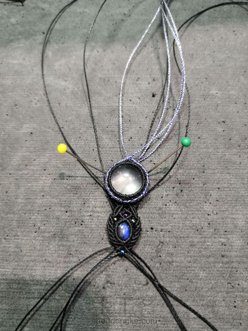 白水晶编绳耳坠 第19步