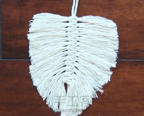 羽毛的编法，消灭线头的好办法 第12步