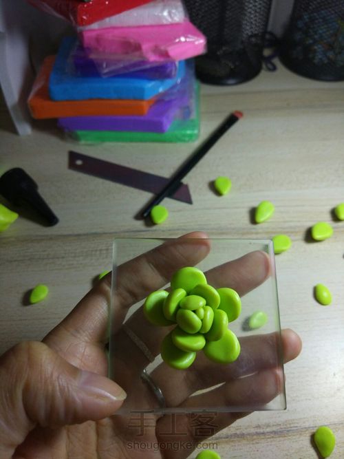 多肉饰品 第10步