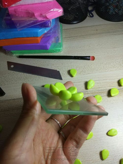 多肉饰品 第7步