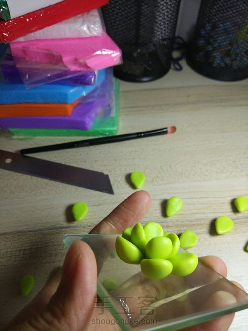 多肉饰品 第9步