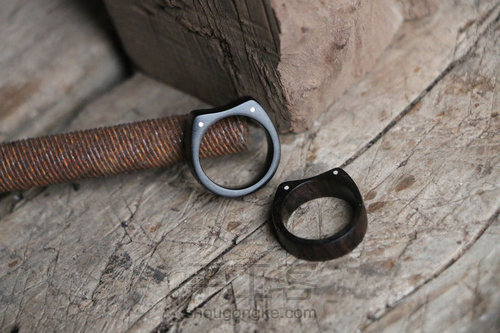 原创紫光檀镶嵌银丝戒指 第14步