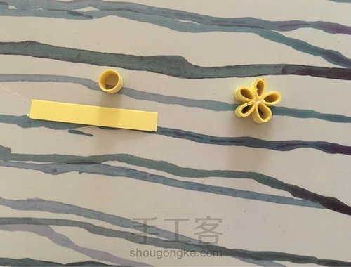 圣诞树耳钩 第2步