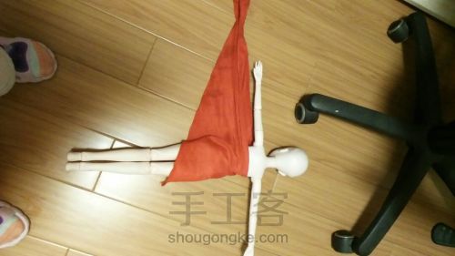 【叶罗丽】红领巾娃衣 第3步