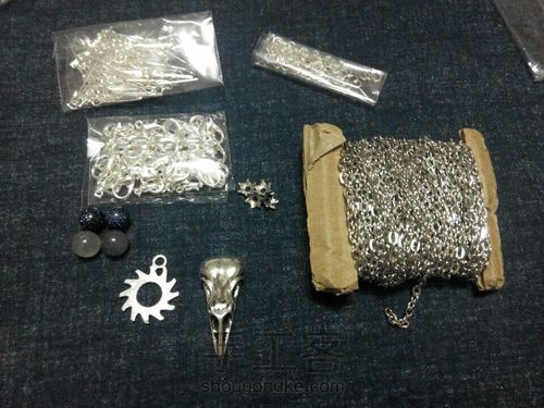 鸟骨链子 第1步