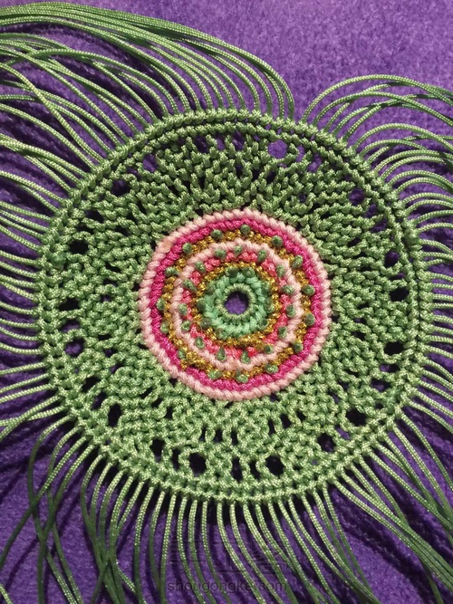 原创挂饰 青青草丝桃花妆教程 第64步