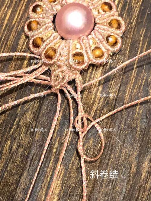 花匙压襟～图文教程（上） 第66步