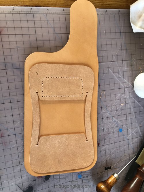 红月短夹制作流程 第6步