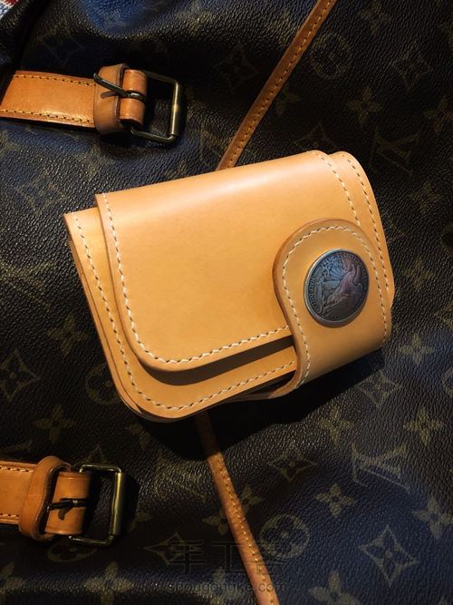 红月短夹制作流程 第9步