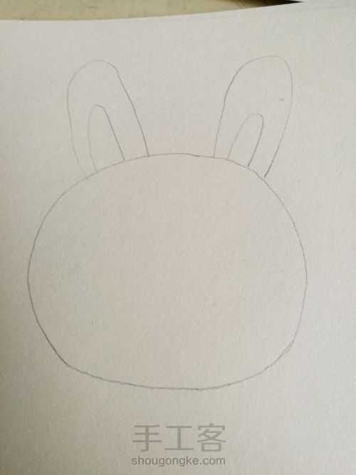 简单的兔子儿童画 第2步