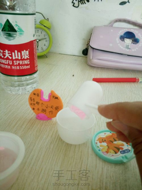 将干了的彩泥变成软的 第10步