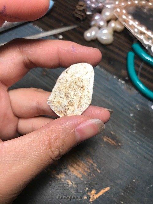 银小料做的纯银镶嵌月光石吊坠 第1步