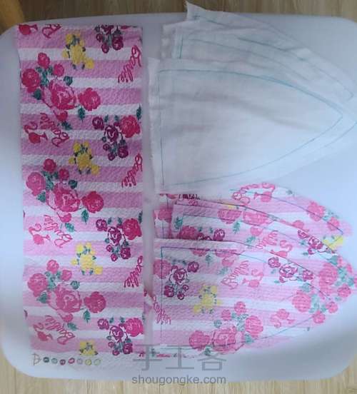 超简单的DIY花边帽,可调头围尺寸 第2步