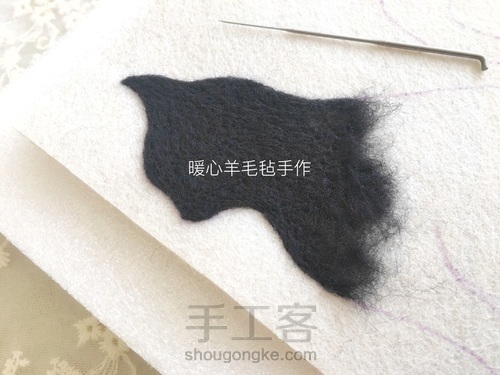 黑猫-羊毛毡绣画 第6步