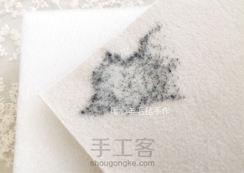 黑猫-羊毛毡绣画 第7步