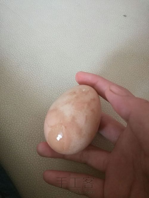 蛋壳上的浮雕画 第8步