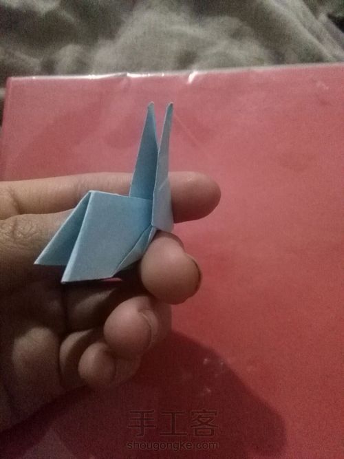 捕捉一只小蓝兔 第23步