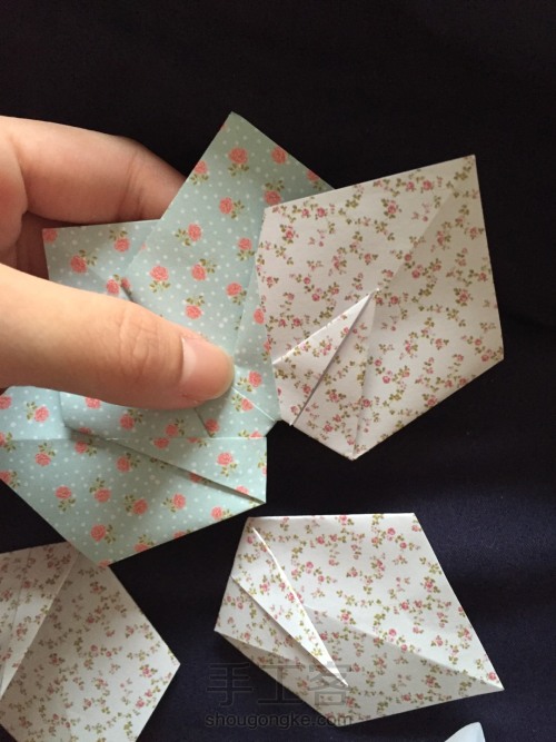 折纸花 组合型 第5步