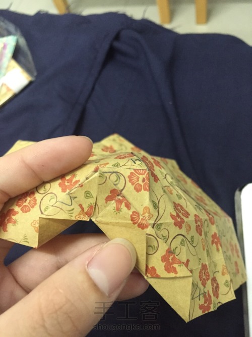折纸八瓣玫瑰 第14步