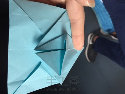 折纸海豚 第26步