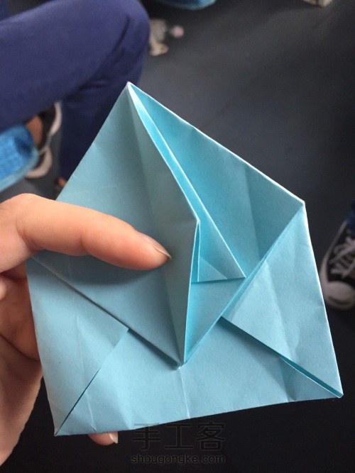 折纸海豚 第28步
