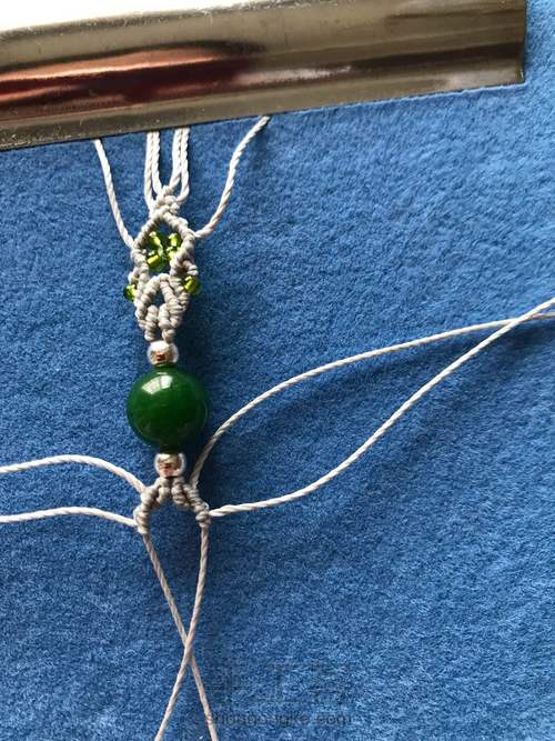 简单的单珠手链 第9步