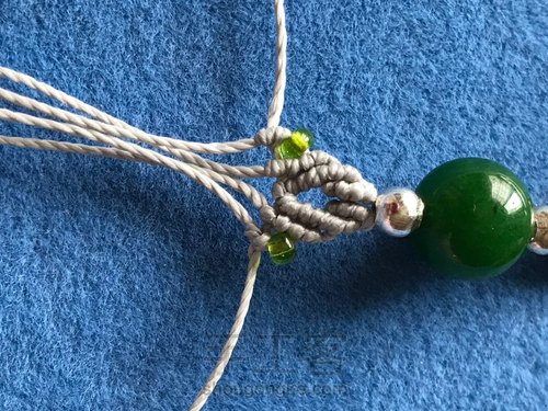 简单的单珠手链 第13步