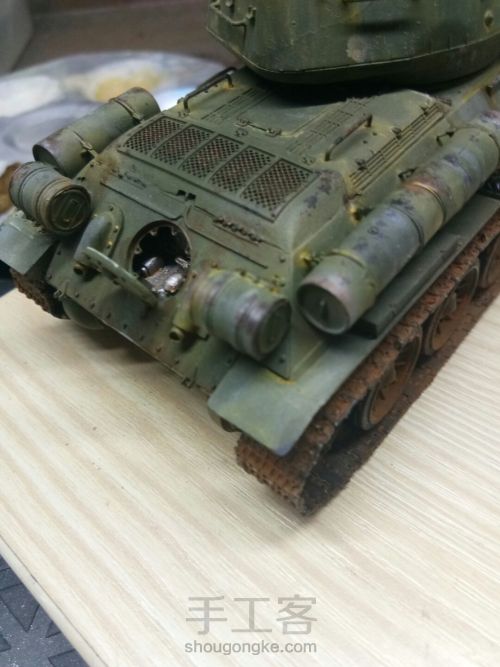 苏联t34坦克涂装上色 第8步