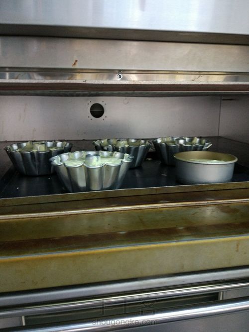 戚风蛋糕 第15步