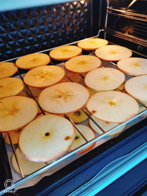 烤箱版自制苹果干 第2步