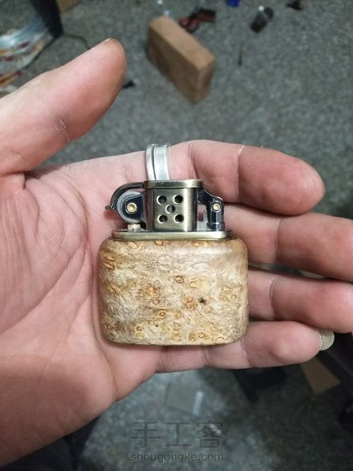 瘤疤黄金樟打火机 第14步
