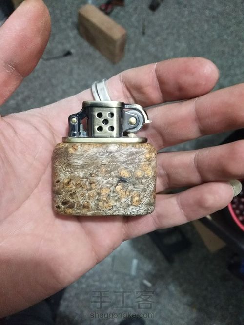瘤疤黄金樟打火机 第18步
