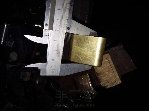 瘤疤黄金樟打火机 第5步