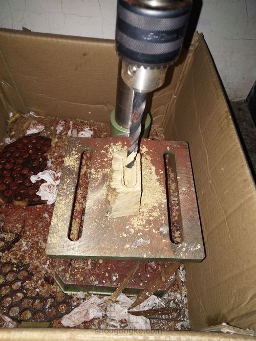 瘤疤黄金樟打火机 第7步