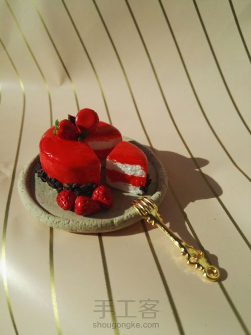 草莓淋面蛋糕 第10步