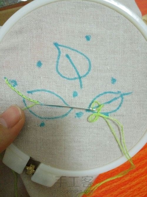 遇萤刺绣教程 第3步