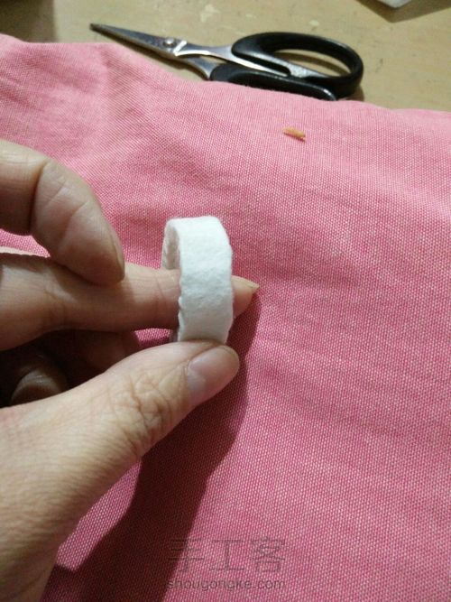 娃用小蛋糕挎包 第5步