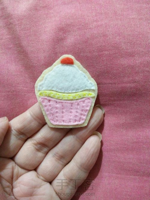 娃用小蛋糕挎包 第7步