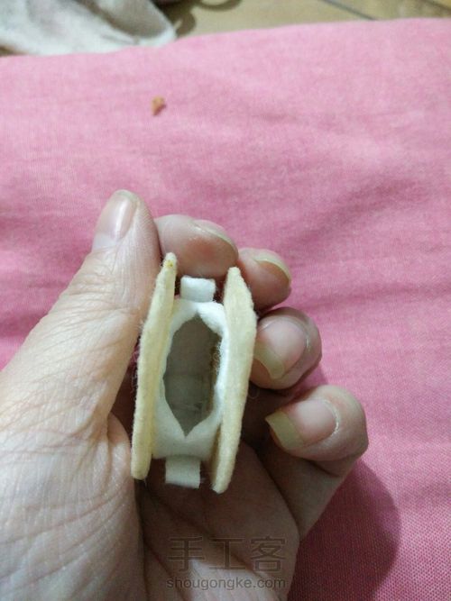 娃用小蛋糕挎包 第9步