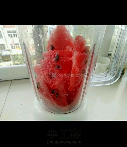 西瓜西米露(转) 第2步