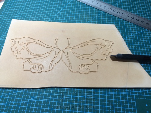 渐变染色骷髅蝴蝶皮雕 第2步