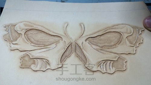 渐变染色骷髅蝴蝶皮雕 第6步