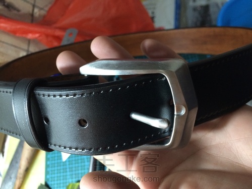 自染植鞣皮带 第27步