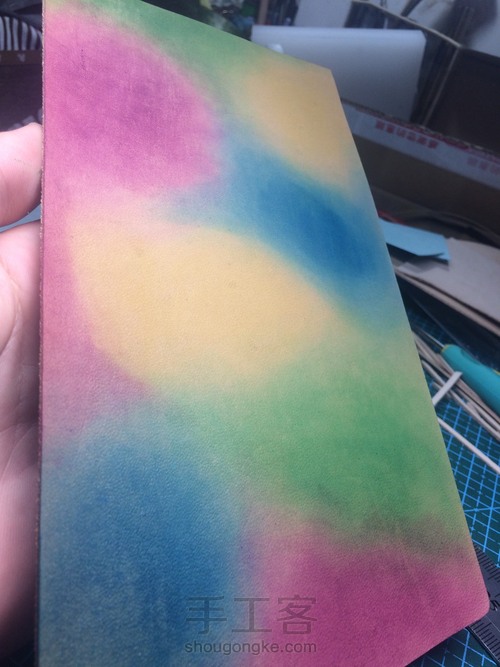 星空染色植鞣钥匙包 第2步