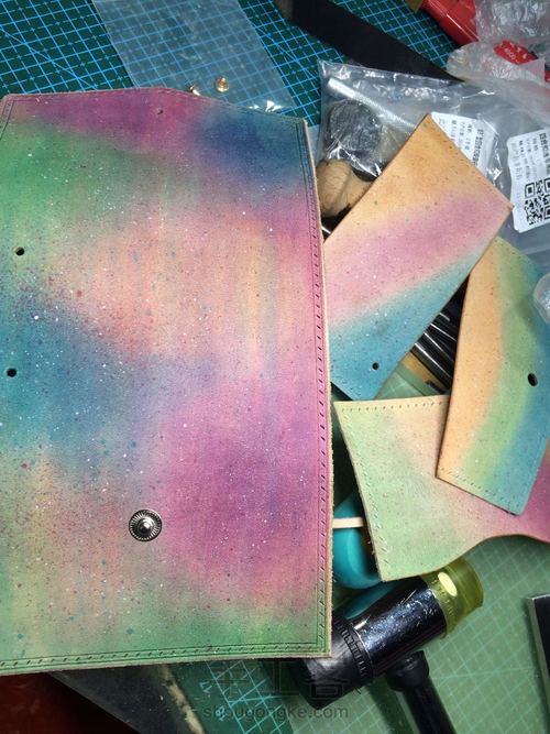 星空染色植鞣钥匙包 第8步