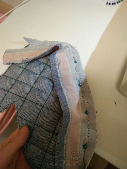 旧牛仔裤改造隔热手套 第9步