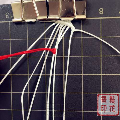 很彩虹的一款手绳 第7步